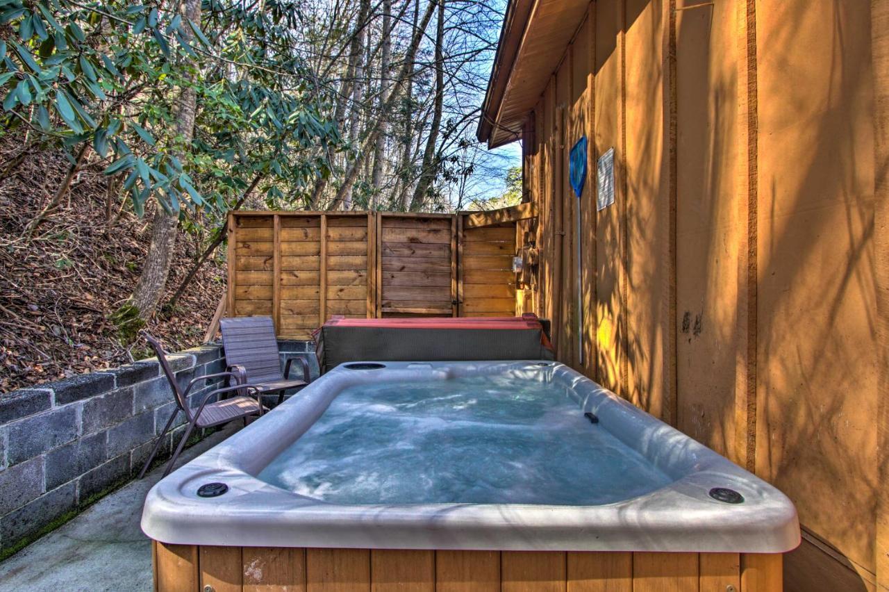Couples Cabin Great Smoky Arts And Crafts Community Villa Gatlinburg Eksteriør billede
